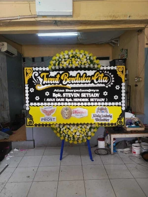 Papan Bunga di Batealit